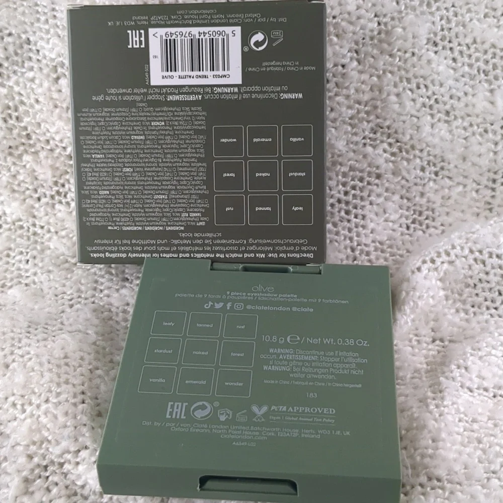 Ciaté London Trend 9 Shade Eyeshadow Palette in Olive, 10.8g/0.38oz